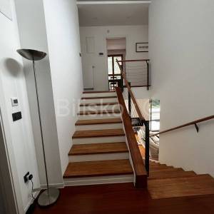 Najam, Zagreb ulica Rim,stan 4-sobni 133m2, terasa,garaža,ekskluzivno