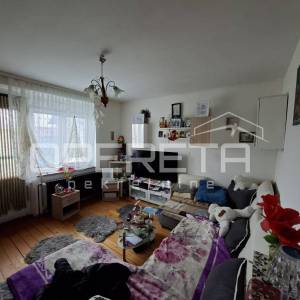 Namještena kuća u prirodnoj idili