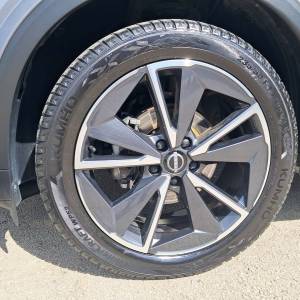 Nissan Qashqai Tekna 1.3 158 MT 2WD - 3 godine jamstva