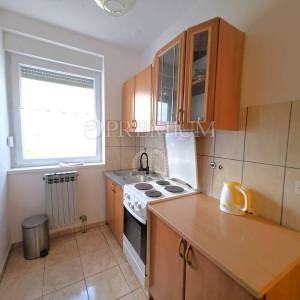 Njivice, apartman blizu mora na dobroj lokaciji! 