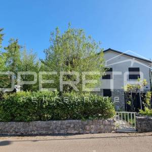 Njivice, Otok Krk – Šarmantna kamena kuća s pogledom na more, velikom terasom i 