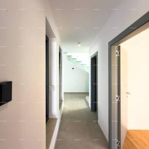 Nova moderna Vila blizu mora!