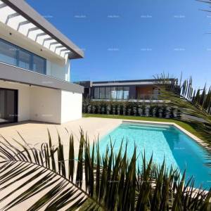 Nova moderna Vila blizu mora!