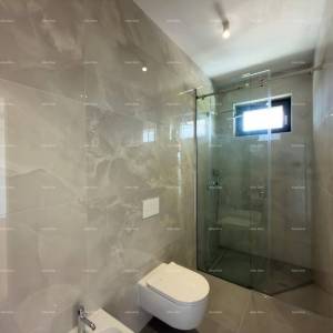 Nova moderna Vila blizu mora!