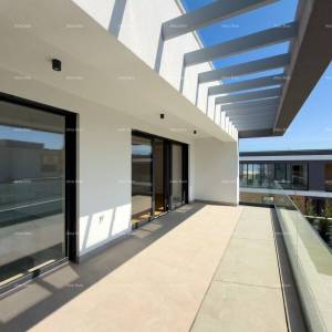 Nova moderna Vila blizu mora!