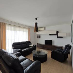 NOVI VINODOLSKI - Apartman sa zajedničkim bazenom i pogledom na more