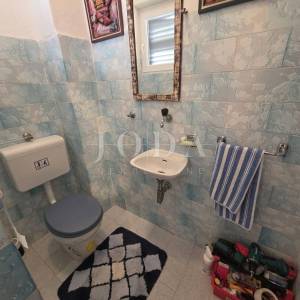 NOVI VINODOSLKI, stan sa okućnicom i garažom na odličnoj lokaciji