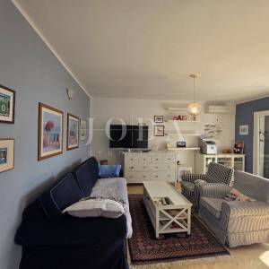 NOVI VINODOSLKI, stan sa okućnicom i garažom na odličnoj lokaciji