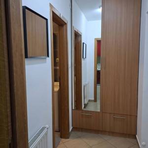 Novi Zagreb-Kamenarka, 2S stan 43m2+balkon, vanjsko parkirno mjesto