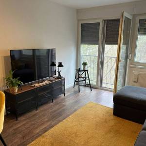 Novi Zagreb-Utrina, namješten i opremljen 3S stan 57m2