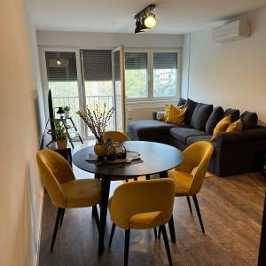 Novi Zagreb-Utrina, namješten i opremljen 3S stan 57m2