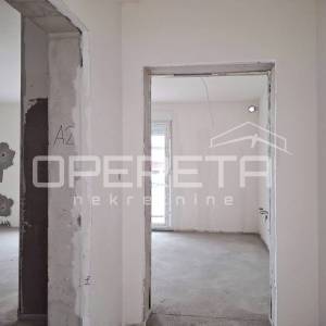 Kaštel Kambelovac – novogradnja s vrtom, idealno za investiciju