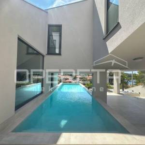 Novoizgrađena dizajnerska vila s bazenom, Brna, otok Korčula