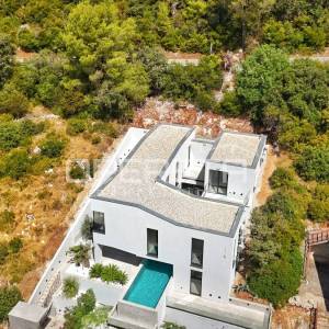 Novoizgrađena dizajnerska vila s bazenom, Brna, otok Korčula