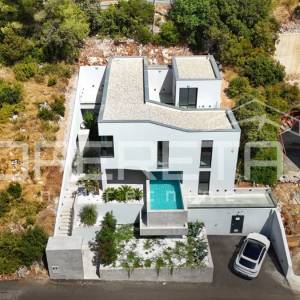 Novoizgrađena dizajnerska vila s bazenom, Brna, otok Korčula