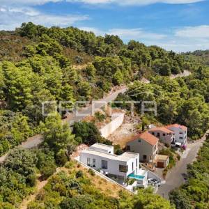 Novoizgrađena dizajnerska vila s bazenom, Brna, otok Korčula