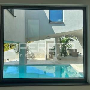 Novoizgrađena dizajnerska vila s bazenom, Brna, otok Korčula