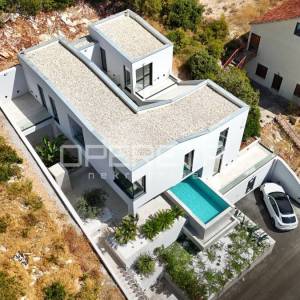 Novoizgrađena dizajnerska vila s bazenom, Brna, otok Korčula