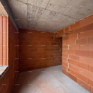 Odlična lokacija. Pula Valmade