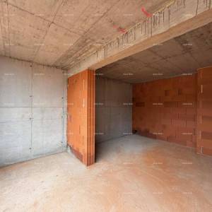 Odlična lokacija. Pula Valmade