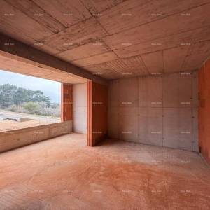 Odlična lokacija. Pula Valmade