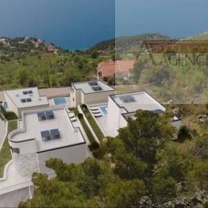 Omiš Lokva Rogoznica građevinsko zemljište 486 m2 + građevinska dozvola