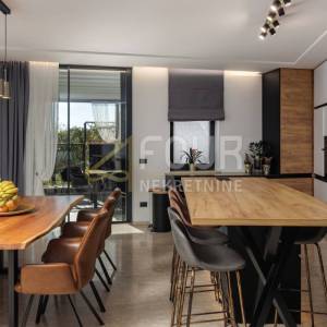 Opatija, Volosko, dvoetažni 4s+db, novogradnja, panoramski pogled