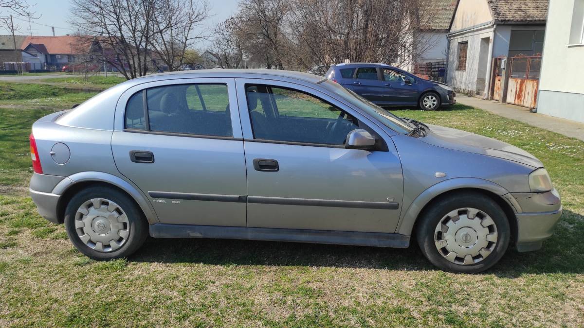 Opel astra 1.6
