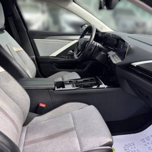 Opel Astra ELEGANCE F12 XHT AT8 - 3 godine jamstva