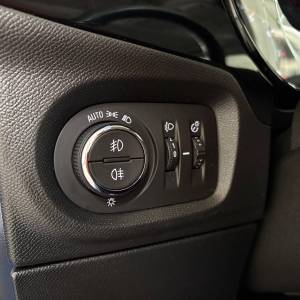 Opel Corsa 1.2 EDITION - 3 godine jamstva