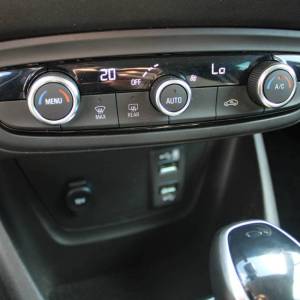 Opel Crossland 1.2 Turbo AUTOMATIK *LED, NAVIGACIJA*