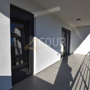 Otok Krk, Čižići, novogradnja, 2s+db, terasa