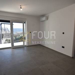 Otok Krk, Čižići, novogradnja, 2s+db, terasa