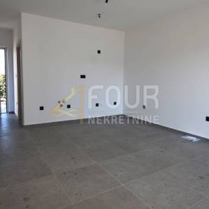 Otok Krk, Čižići, novogradnja, 2s+db, terasa