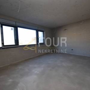 Otok Krk, Vrbnik, 52.60m2, 1s+db, lođa