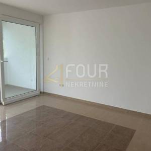 Otok Rab, Palit, 3skl, 72.25m2, pogled na more