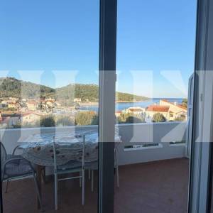 Otok Ugljan, Lukoran, apartman s vrtom, 150 m od mora