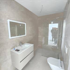 Penthaus s garažom i parkirnim mjestom