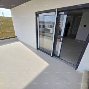 Penthaus s garažom i parkirnim mjestom