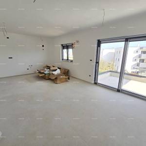 Penthaus s garažom i parkirnim mjestom