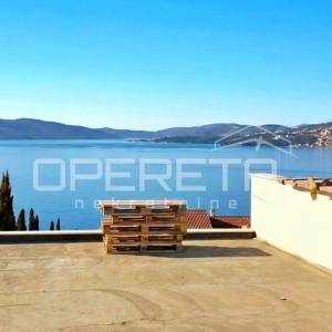 Penthouse - s panoramskim pogledom na more – Okrug Gornji/Čiovo