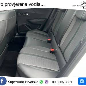 Peugeot 2008 1.2 Allure 101 KS, KAM+NAVI+LED+LANE