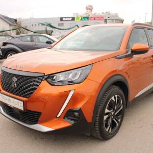 Peugeot 2008 1.2 AUTOMATIK Allure *LED, NAVIGACIJA, KAMERA*