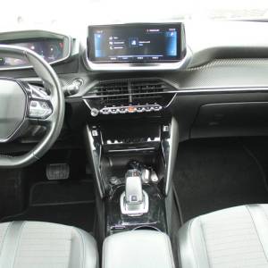 Peugeot 2008 1.2 AUTOMATIK Allure *LED, NAVIGACIJA, KAMERA*