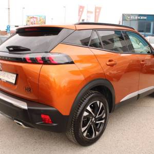 Peugeot 2008 1.2 AUTOMATIK Allure *LED, NAVIGACIJA, KAMERA*