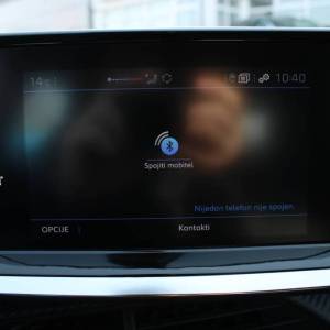 Peugeot 208 1.2 Puretech AUTOMATIK *NAVIGACIJA*