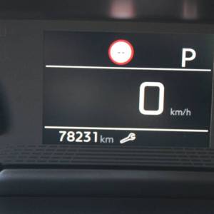Peugeot 208 1.2 Puretech AUTOMATIK *NAVIGACIJA*