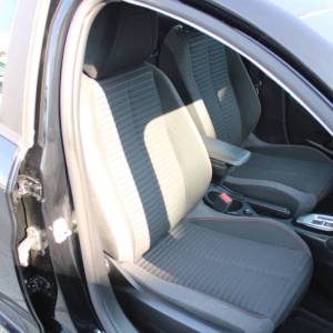 Peugeot 208 1.2 Puretech AUTOMATIK *NAVIGACIJA*