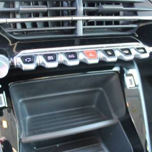 Peugeot 208 1.2 Puretech AUTOMATIK *NAVIGACIJA*