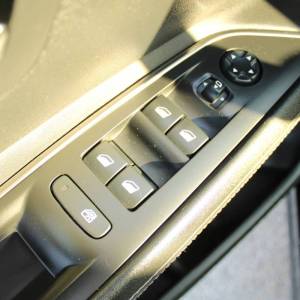 Peugeot 3008 1.2 Puretech AUTOMATIK Allure *LED, NAVIGACIJA, KAMERA*